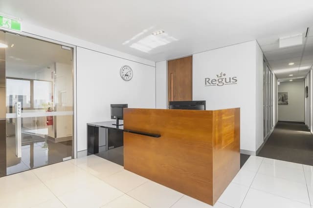 Büro zu vermieten in Santander mit Garage - 189 € (Ref: 9810030)