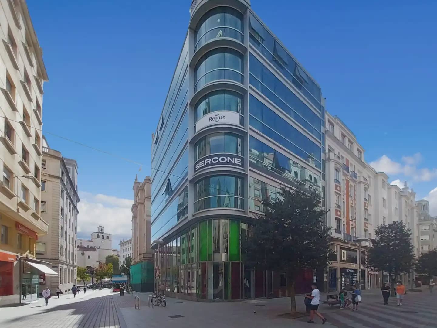 Kontor til leie i Santander med garasje - € 189 (Ref: 9810030)