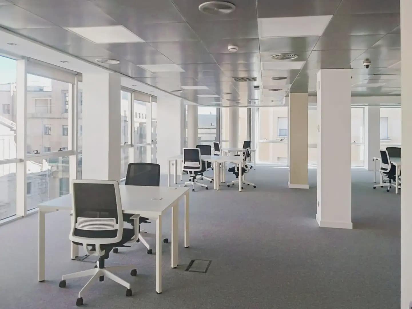 Büro zu vermieten in Santander mit Garage - 829 € (Ref: 9810034)