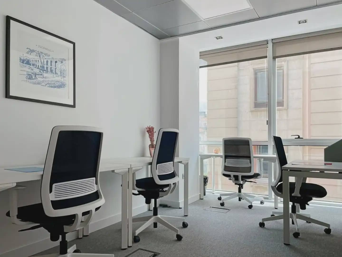 Büro zu vermieten in Santander mit Garage - 3.157 € (Ref: 9810035)