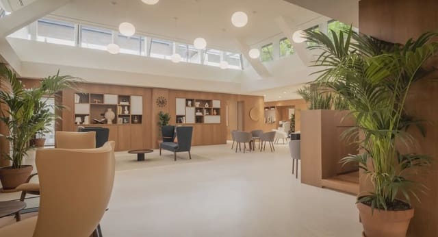 Kontor til leie i Recoletos, Madrid by med garasje - € 109 (Ref: 9810037)