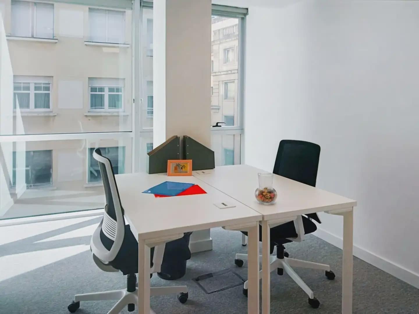 Büro zu vermieten in Santander mit Garage - 1.589 € (Ref: 9810038)