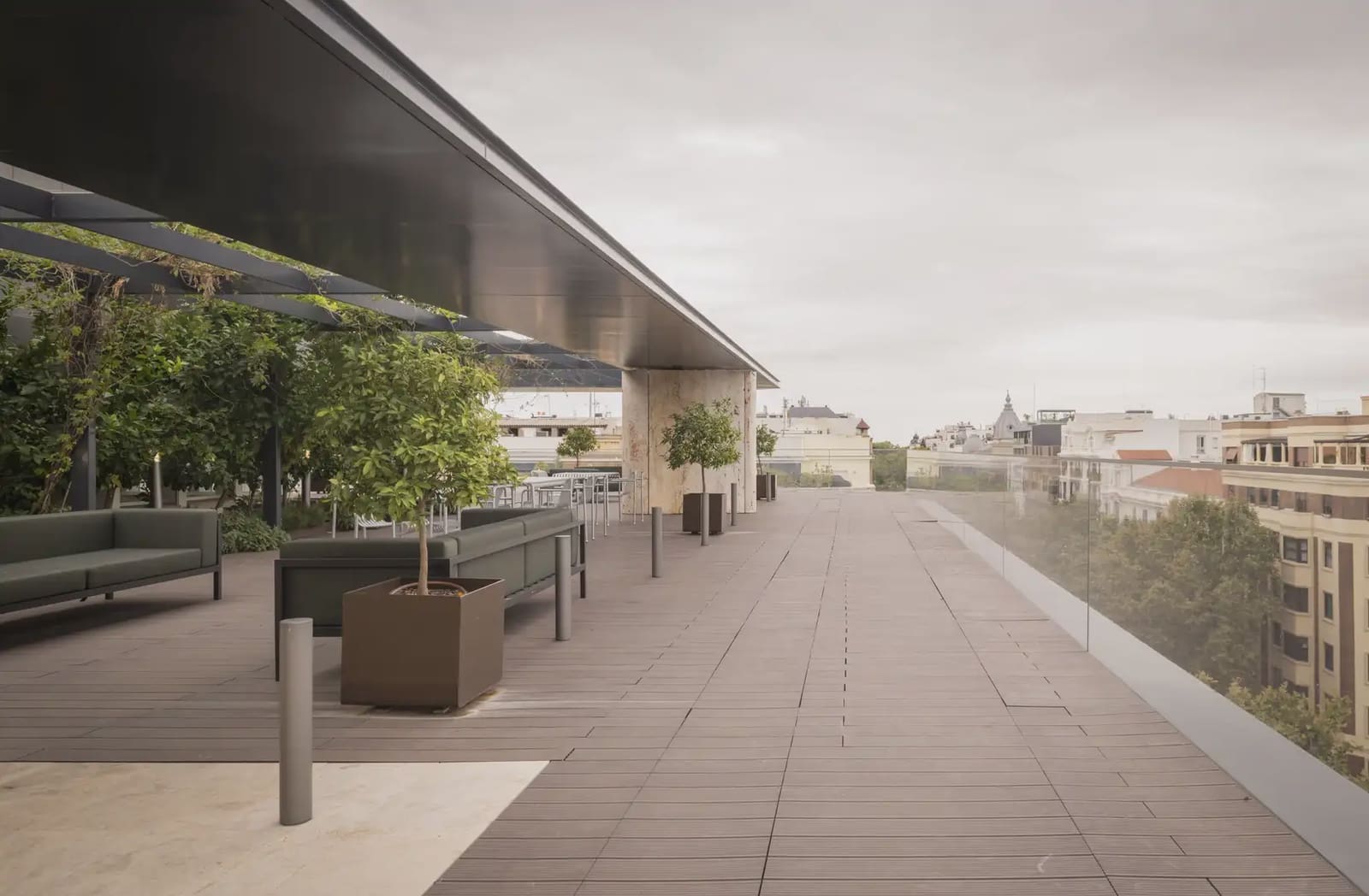 Kontor til leie i Madrid by med garasje - € 189 (Ref: 9810044)