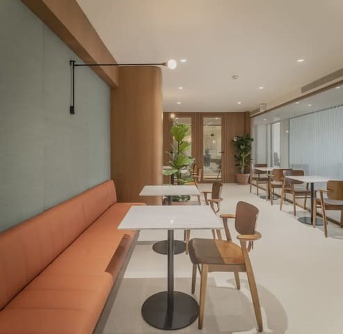 Kontor til leie i Recoletos, Madrid by med garasje - € 1 198 (Ref: 9810048)