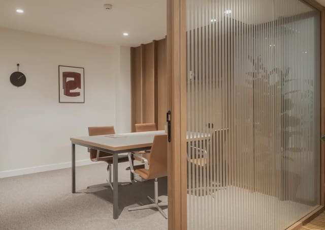 Kantoor te huur in Recoletos, Madrid stad met garage - € 7.348 (Ref: 9810054)