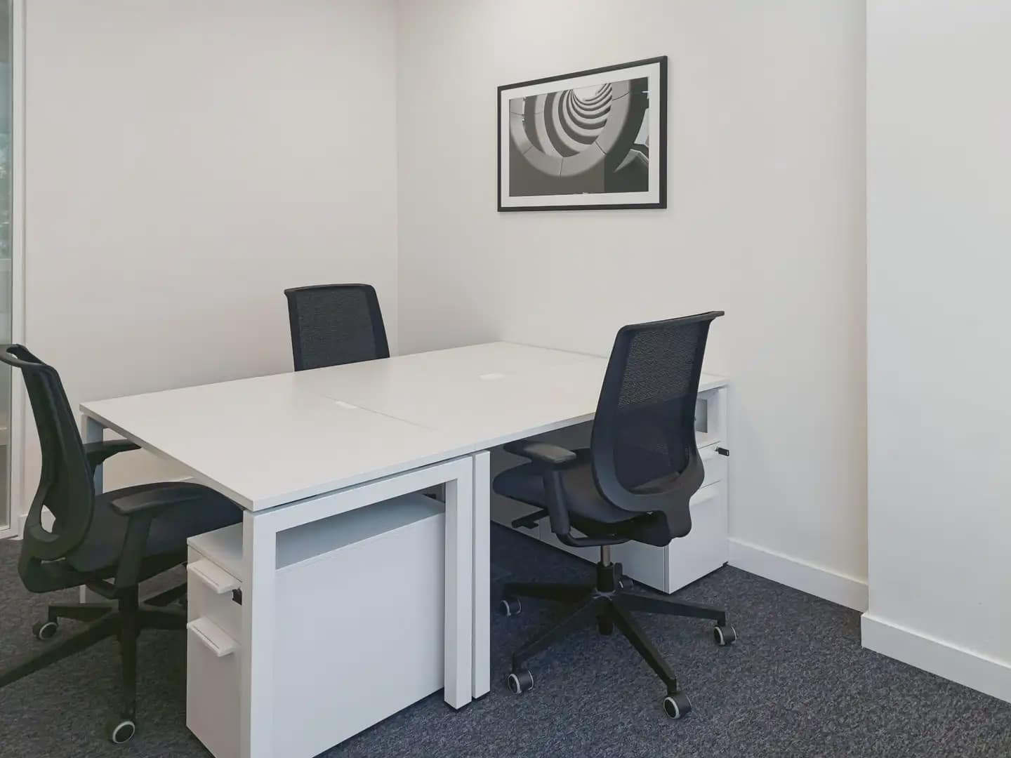 Kontor til leie i Tres Cantos - € 349 (Ref: 9810072)