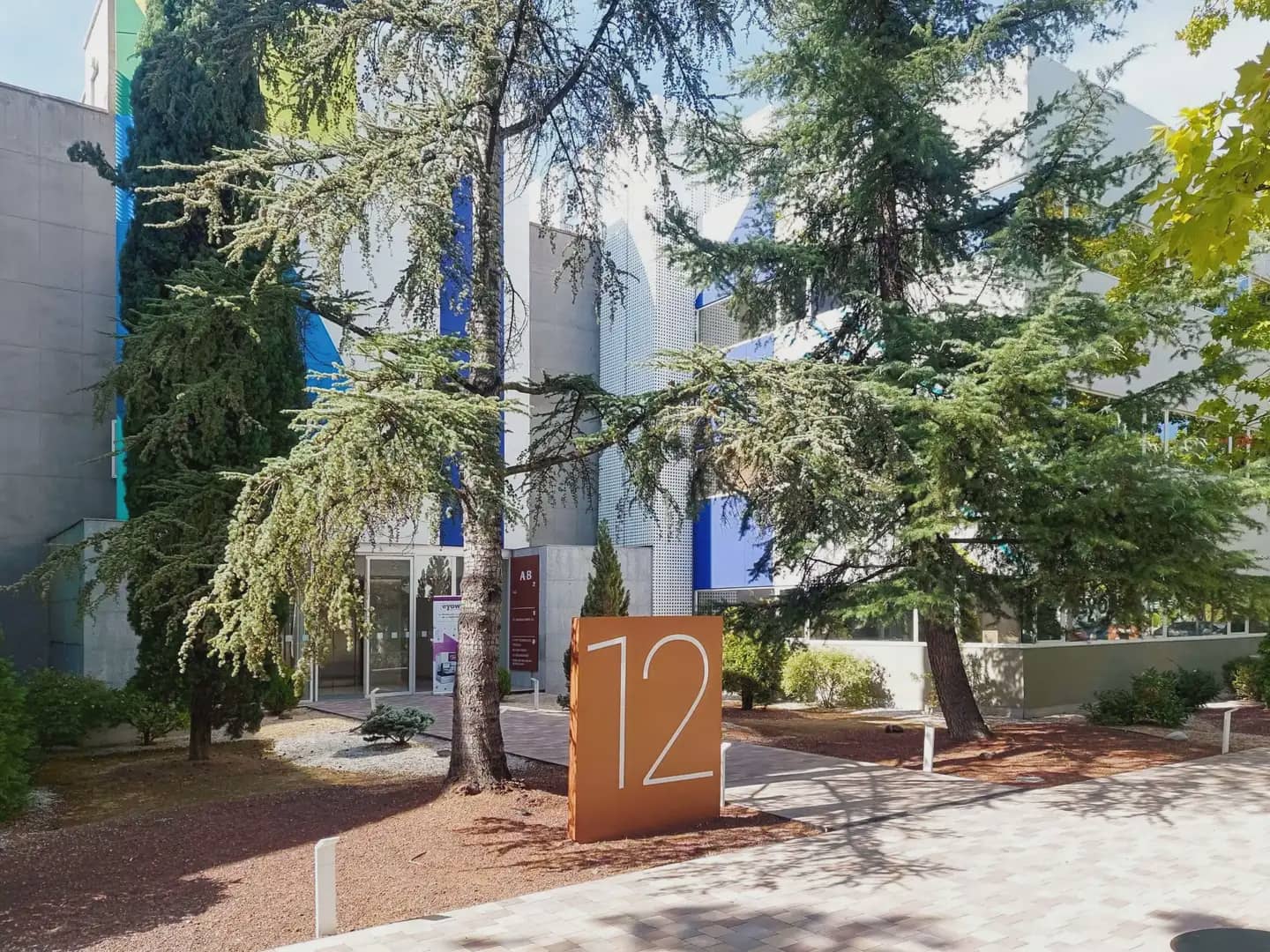 Office for rent in Tres Cantos with garage - € 578 (Ref: 9810074)