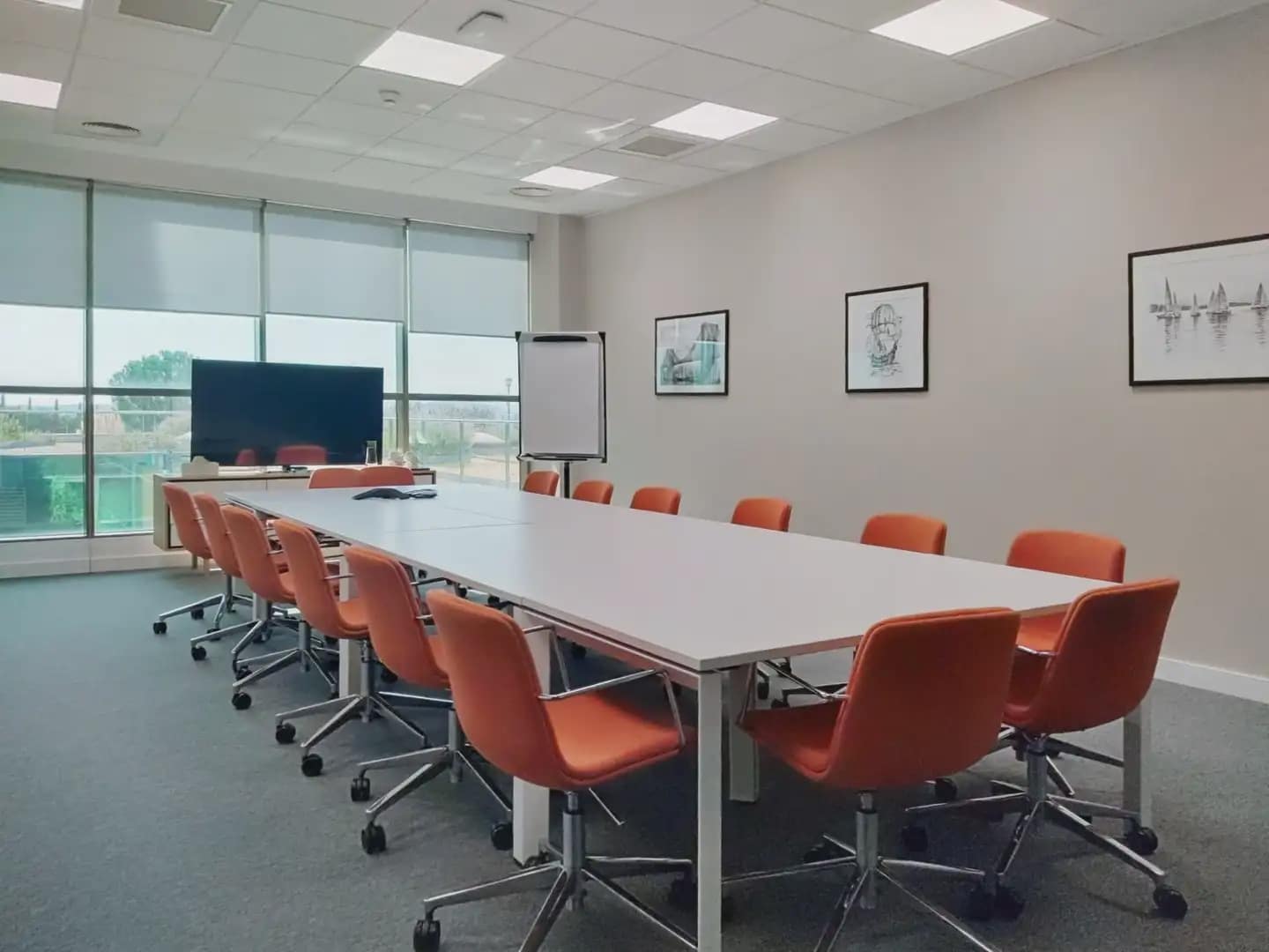 Toimisto vuokrattavana paikassa Sant Cugat del Valles mukana 
autotalli - 509 € (Ref: 9810081)