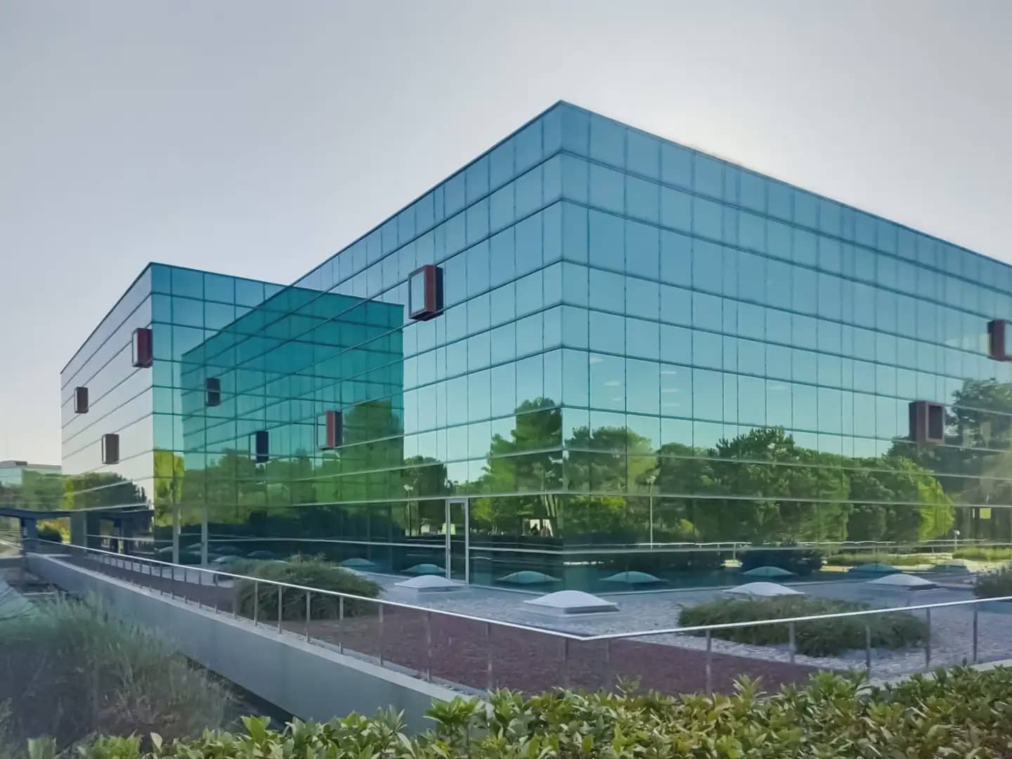 Toimisto vuokrattavana paikassa Sant Cugat del Valles mukana 
autotalli - 718 € (Ref: 9810083)