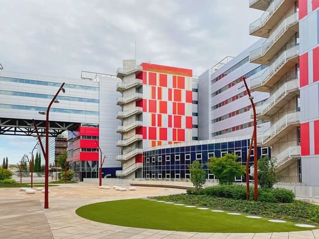 Büro zu vermieten in Rivas-Vaciamadrid mit Garage - 2.276 € (Ref: 9810092)