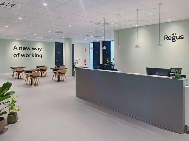 Büro zu vermieten in Rivas-Vaciamadrid mit Garage - 1.477 € (Ref: 9810099)