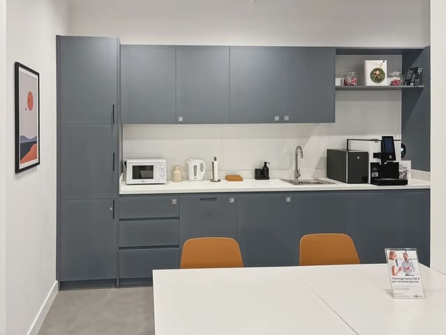 Büro zu vermieten in Camas mit Garage - 459 € (Ref: 9810110)
