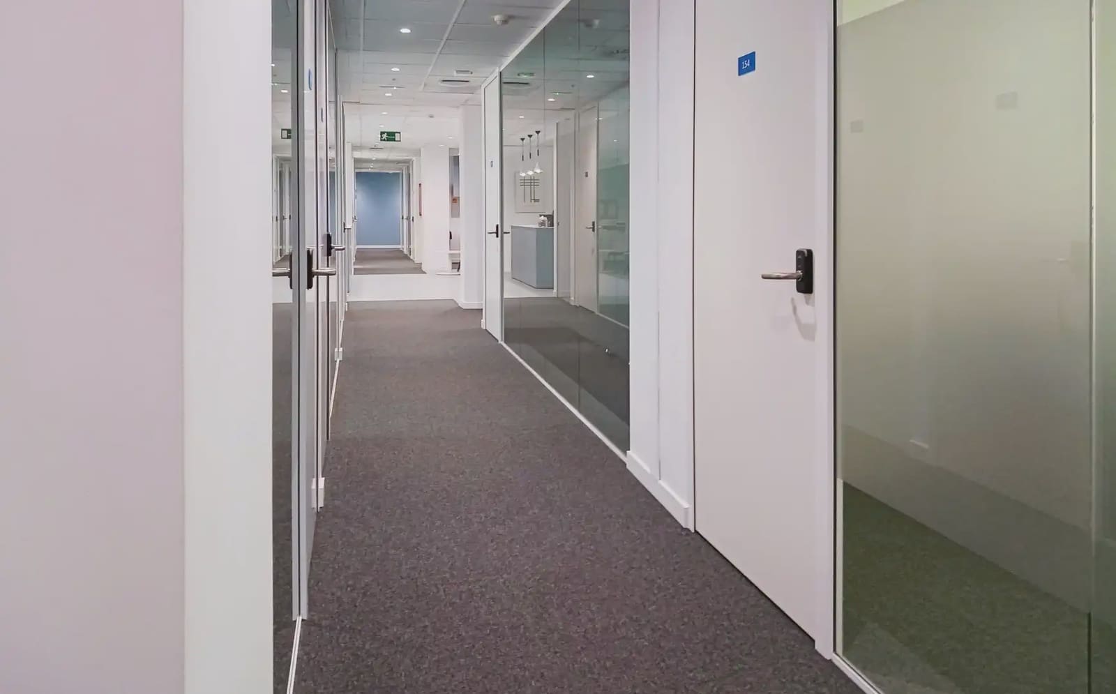 Office for rent in Madrid city with garage - € 1,287 (Ref: 9810112)