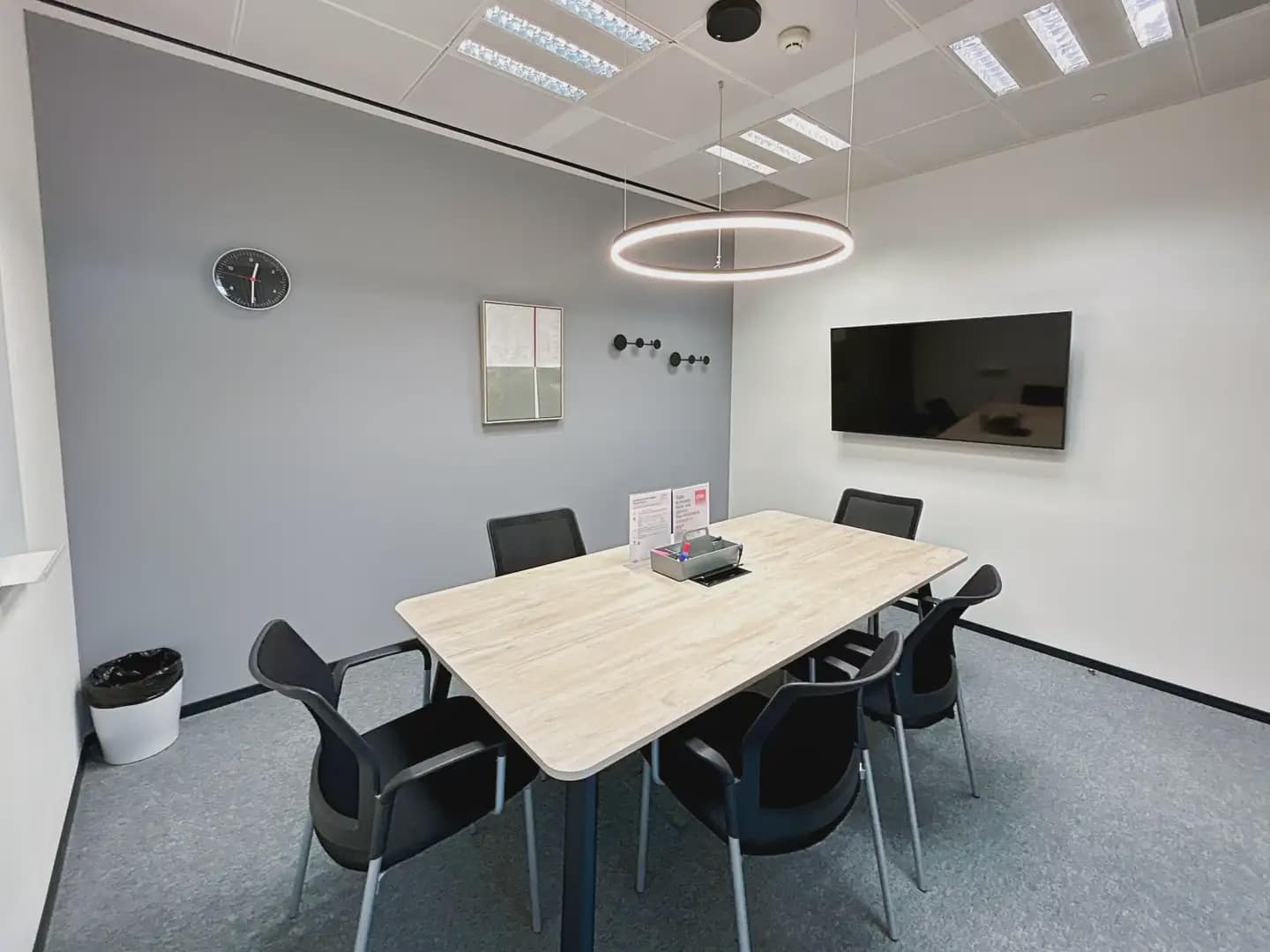 Kontor att hyra i Madrid stad med garage - 787 € (Ref: 9810135)