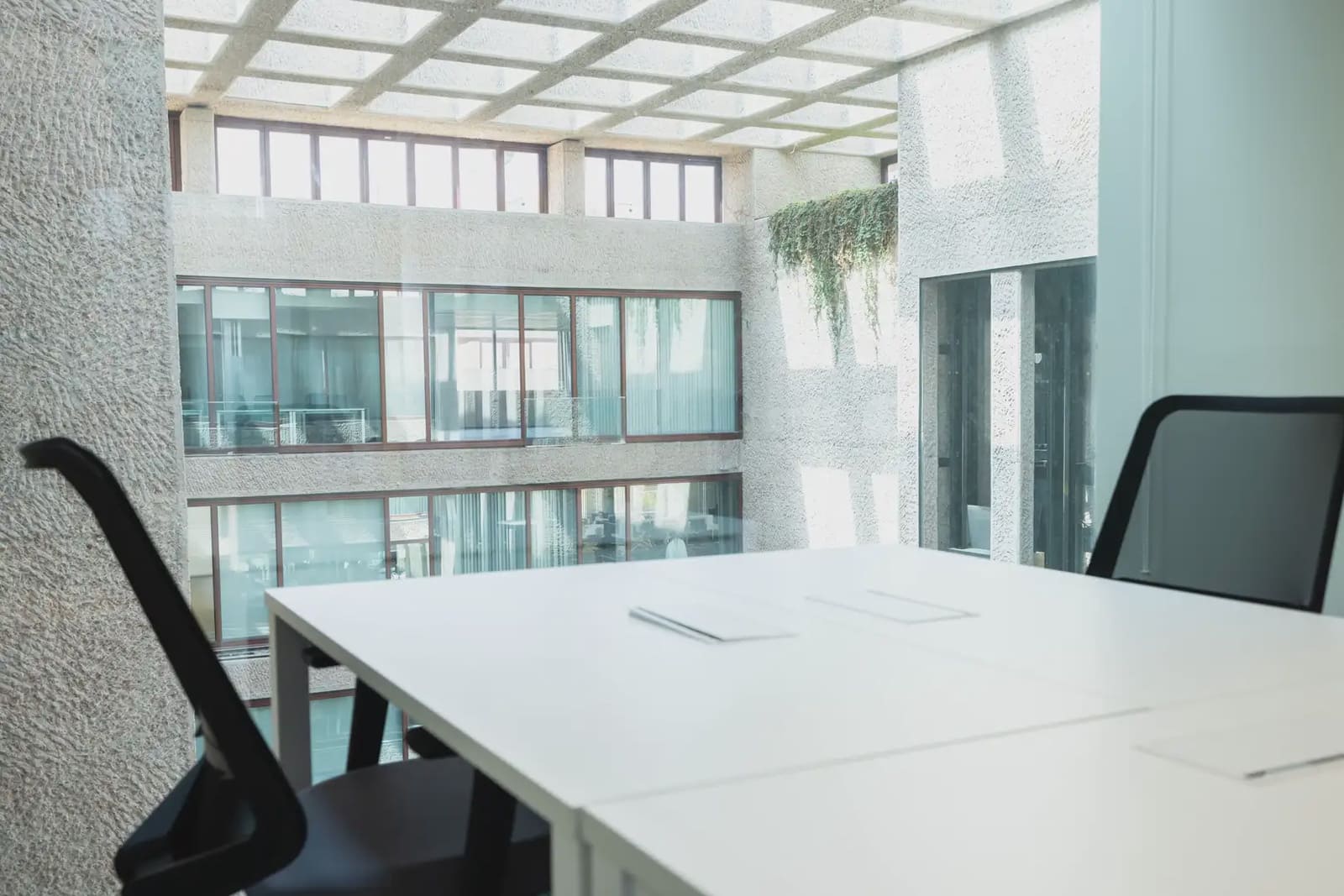 Kontor att hyra i Madrid stad med garage - 787 € (Ref: 9810135)