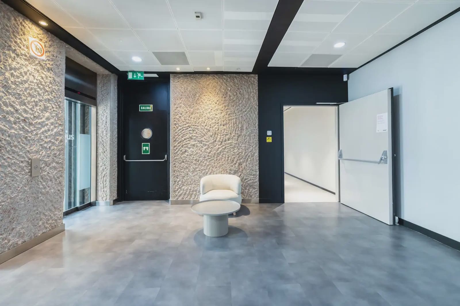Kantoor te huur in Madrid stad met garage - € 2.696 (Ref: 9810141)