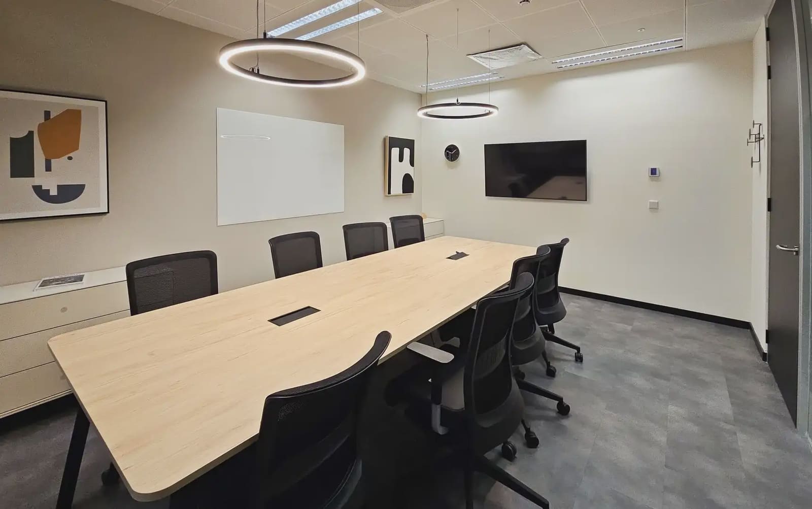 Kontor att hyra i Madrid stad med garage - 309 € (Ref: 9810150)