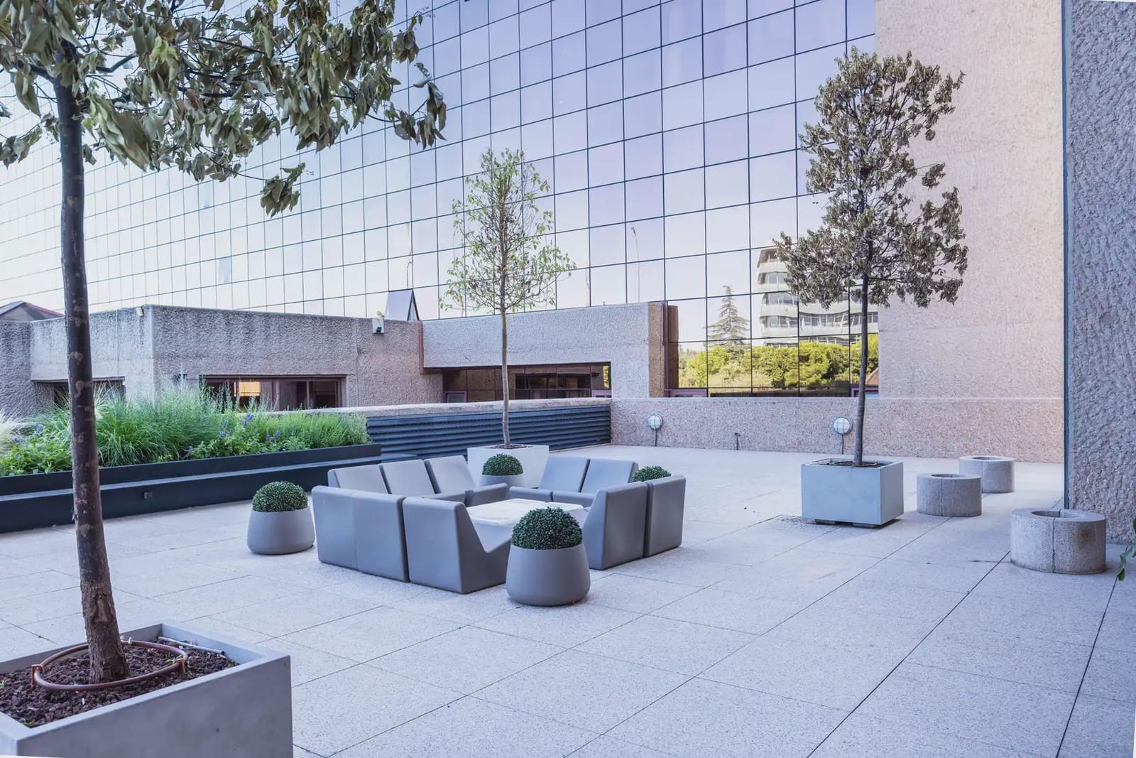 Kontor att hyra i Madrid stad med garage - 309 € (Ref: 9810150)