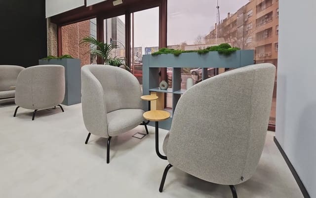 Oficina en Salvador, Madrid ciudad en alquiler con garaje - 1.898 € (Ref: 9810152)