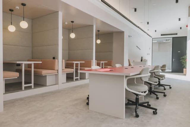 Ufficio da affittare in Guanarteme, Las Palmas de Gran Canaria con garage - 2.526 € (Rif: 9810195)