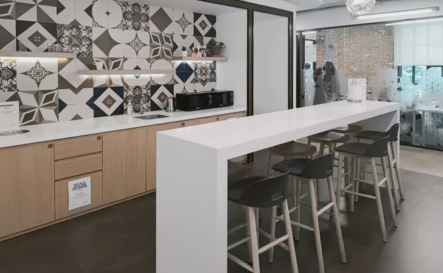 Office for rent in Imperial, Madrid city with garage - € 189 (Ref: 9810220)