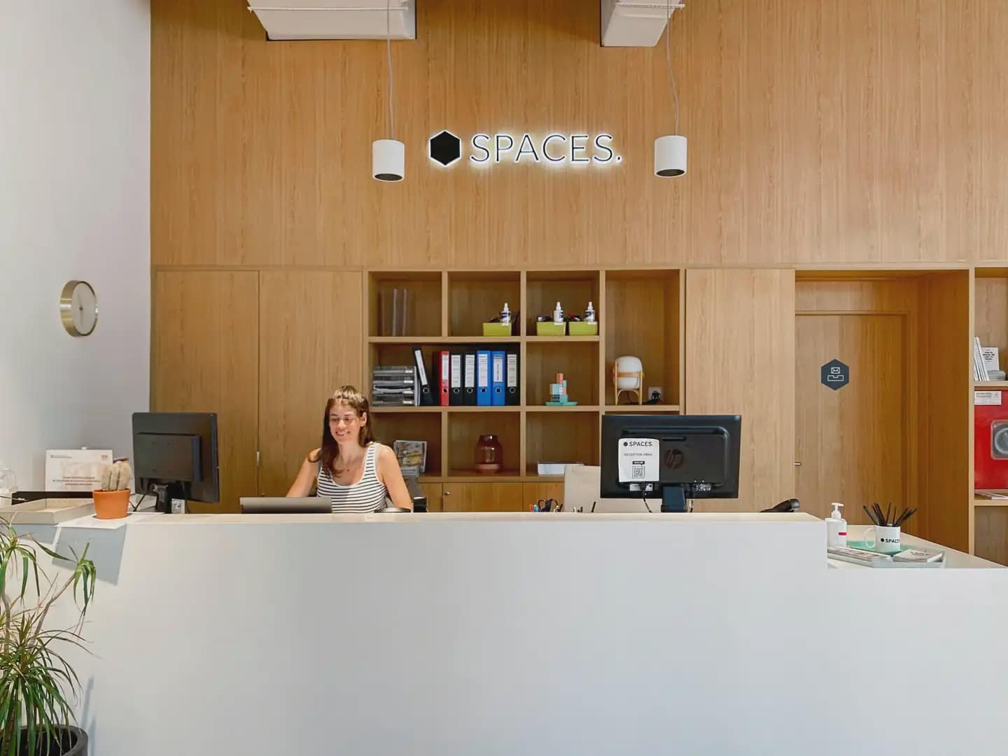 Kantoor te huur in Barcelona stad met garage - € 1.099 (Ref: 9810235)