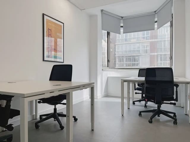 Office for rent in Prosperidad, Madrid city with garage - € 109 (Ref: 9810263)