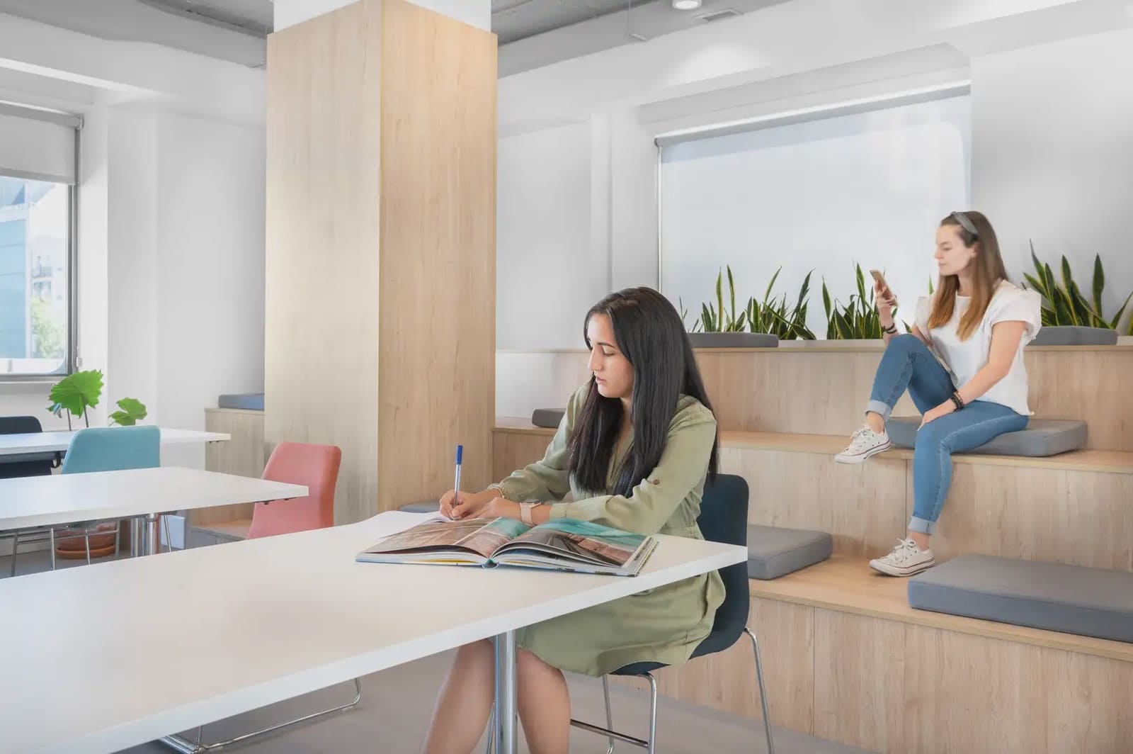 Büro zu vermieten in Madrid Stadt mit Garage - 1.059 € (Ref: 9810268)