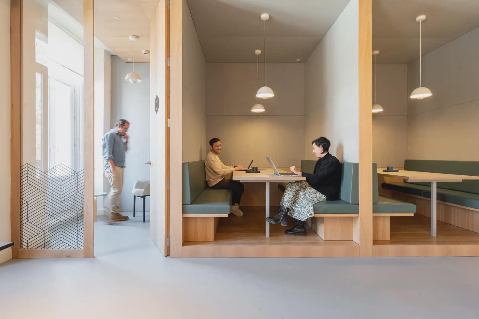 Kontor til leie i Madrid by med garasje - € 1 739 (Ref: 9810278)