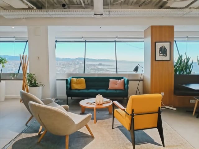 Kantoor te huur in La Vila Olímpica del Poblenou, Barcelona stad met garage - € 2.278 (Ref: 9810291)