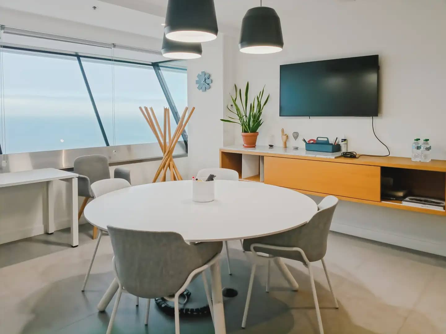 Kontor til leie i Barcelona by med garasje - € 5 057 (Ref: 9810294)