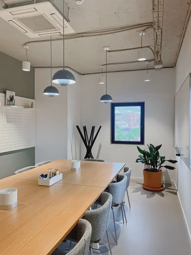 Kontor til leie i Bilbao med garasje - € 139 (Ref: 9810303)