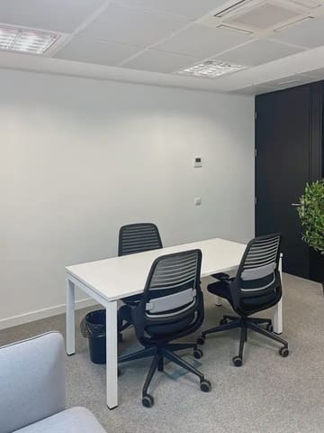 Oficina en Bilbao en alquiler con garaje - 139 € (Ref: 9810303)