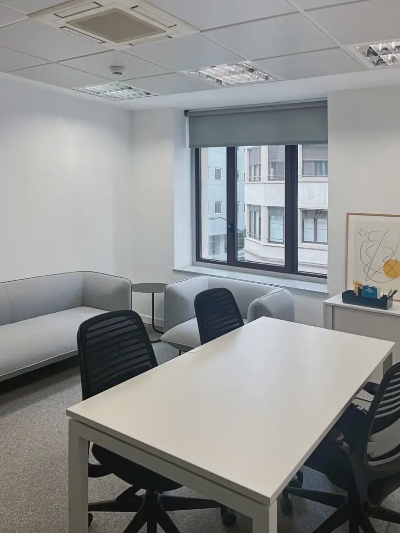 Kontor til leie i Bilbao med garasje - € 189 (Ref: 9810304)