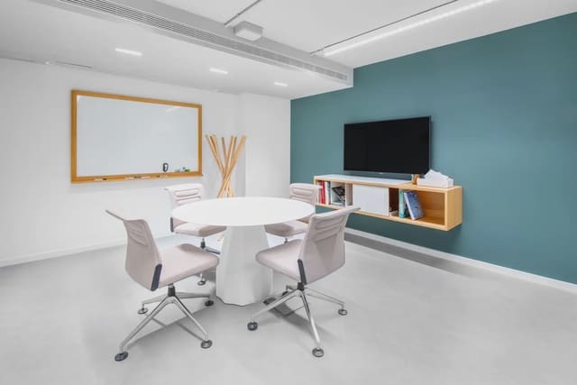 Büro zu vermieten in Rios Rosas, Madrid Stadt mit Garage - 1.678 € (Ref: 9810338)