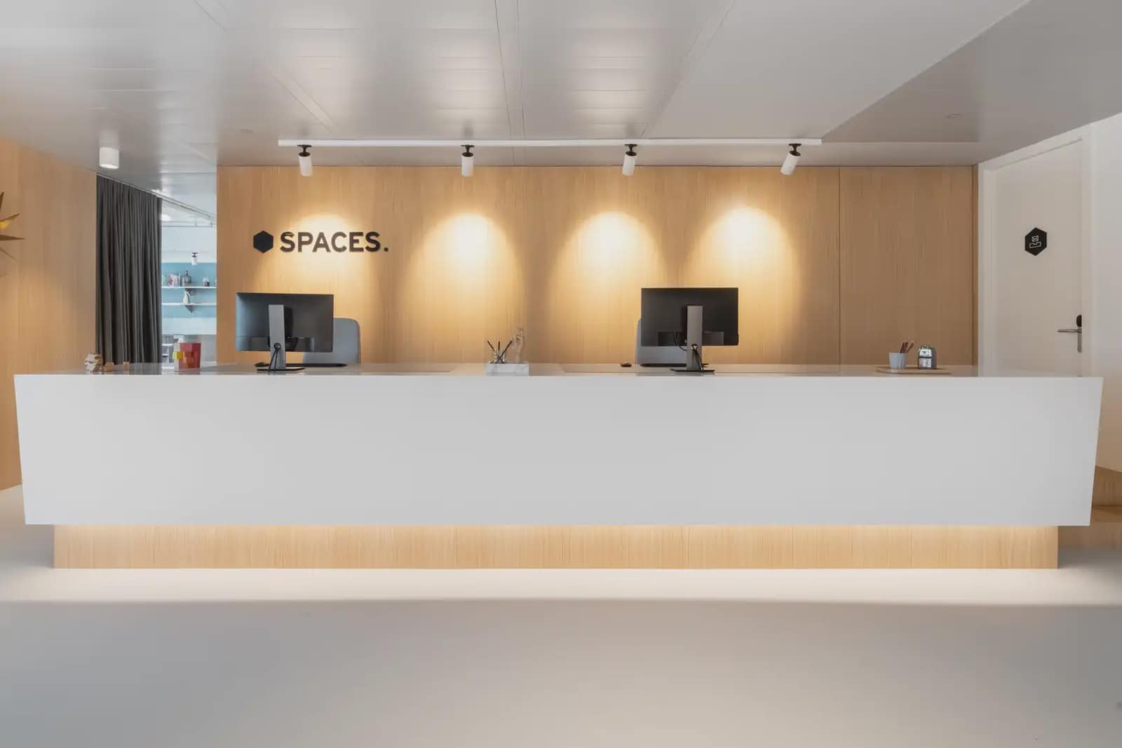 Büro zu vermieten in Madrid Stadt mit Garage - 135 € (Ref: 9810465)