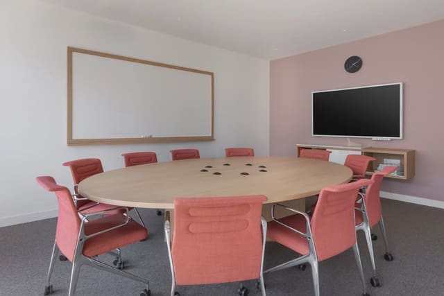 Kantoor te huur in Valdefuentes, Madrid stad met garage - € 3.655 (Ref: 9810473)