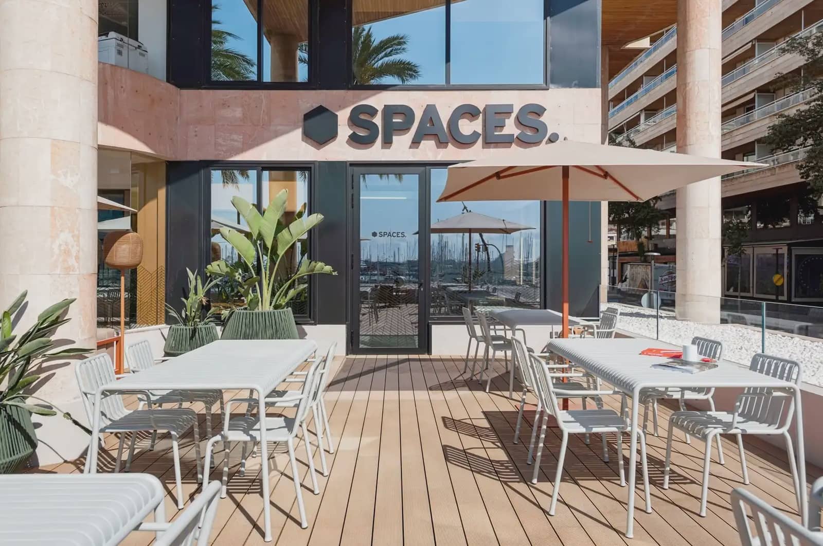 Office for rent in Palma de Mallorca with garage - € 5,783 (Ref: 9810509)