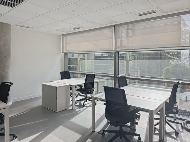 Escritório para arrendar em Simancas, Madrid cidade com garagem - 189 € (Ref: 9810517)