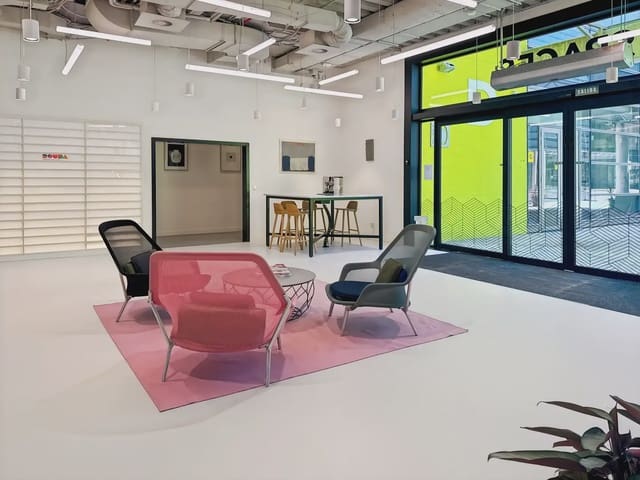 Office for rent in Simancas, Madrid city with garage - € 768 (Ref: 9810528)