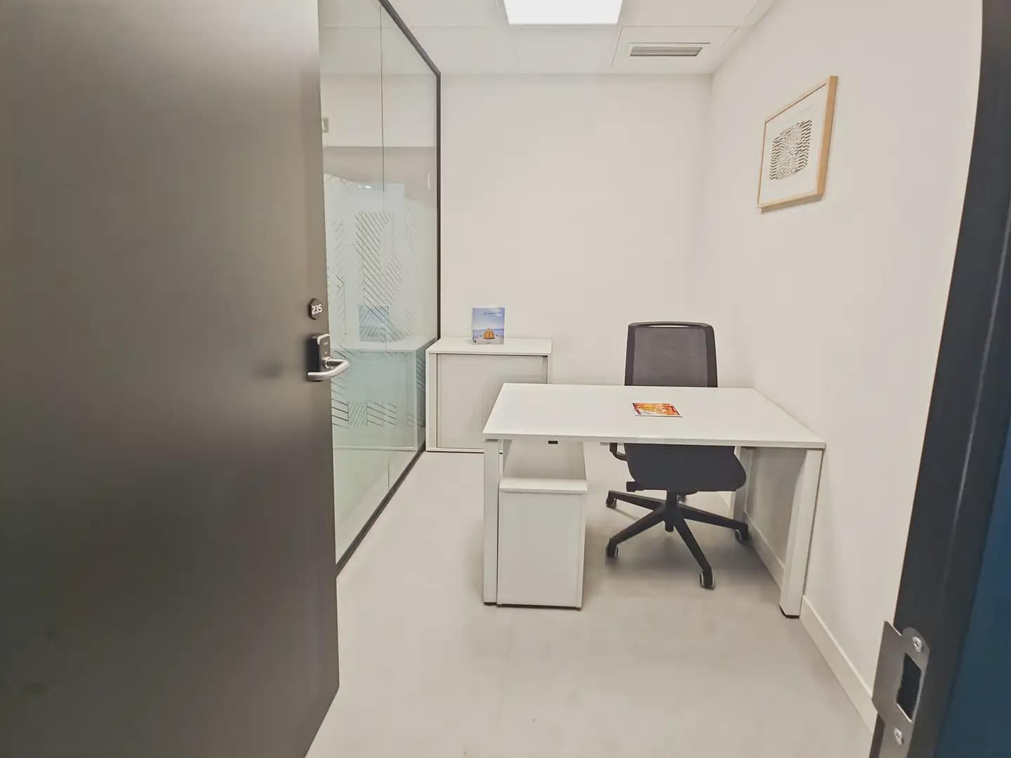Büro zu vermieten in Madrid Stadt mit Garage - 3.046 € (Ref: 9810531)