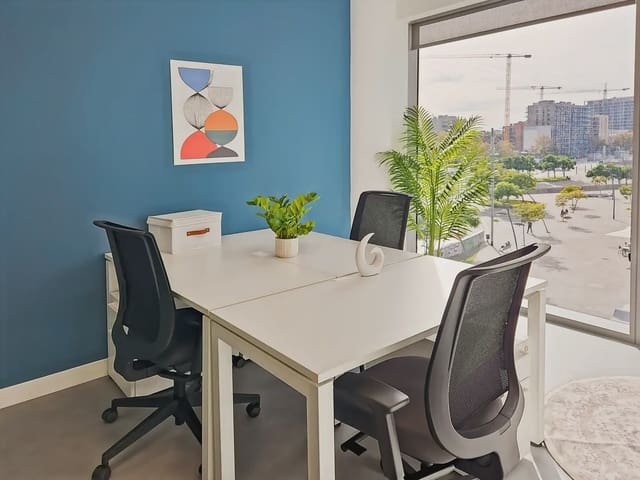 Kantoor te huur in La Marina de Port, Barcelona stad met garage - € 2.557 (Ref: 9810532)