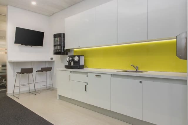 Office for rent in Sant Francesc, Valencia city with garage - € 12,257 (Ref: 9810563)
