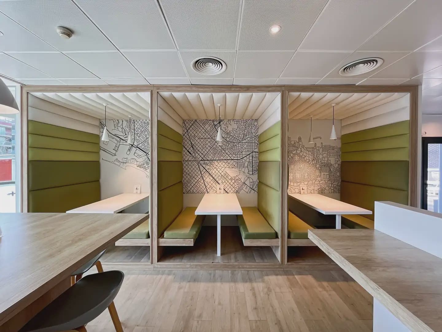 Kantoor te huur in Barcelona stad met garage - € 17.336 (Ref: 9810580)