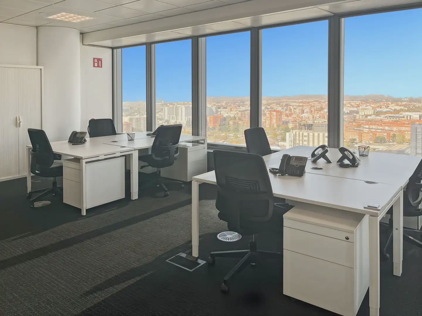 Kontor til leie i Madrid by med garasje - € 22 056 (Ref: 9810588)