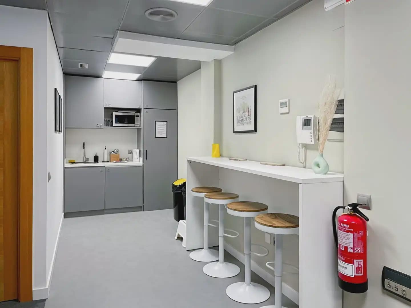 Ufficio da affittare in Santander con garage - 17.047 € (Rif: 9810598)