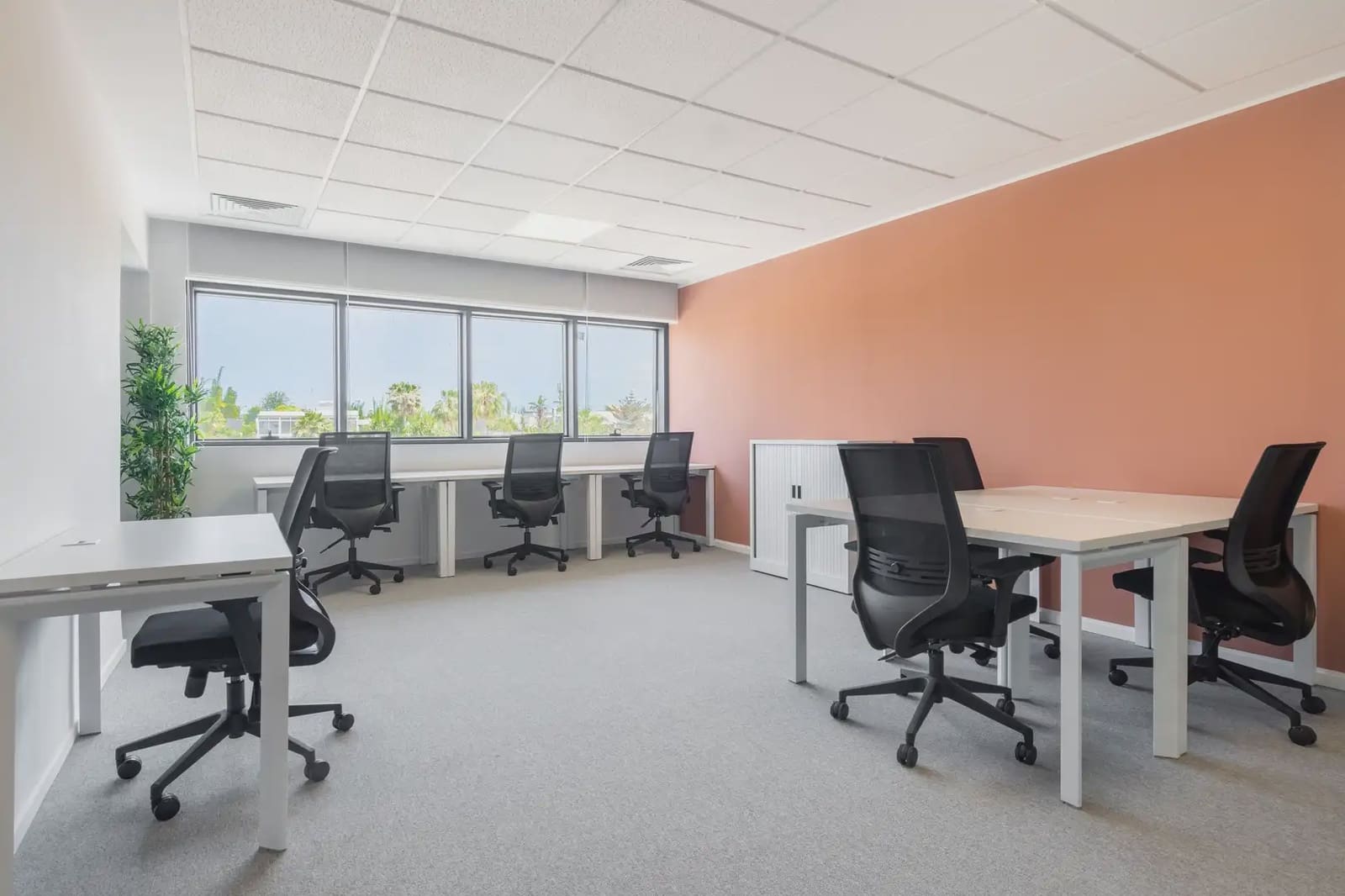 Bureau à louer à Madrid ville avec garage - 28 886 € (Ref: 9810601)