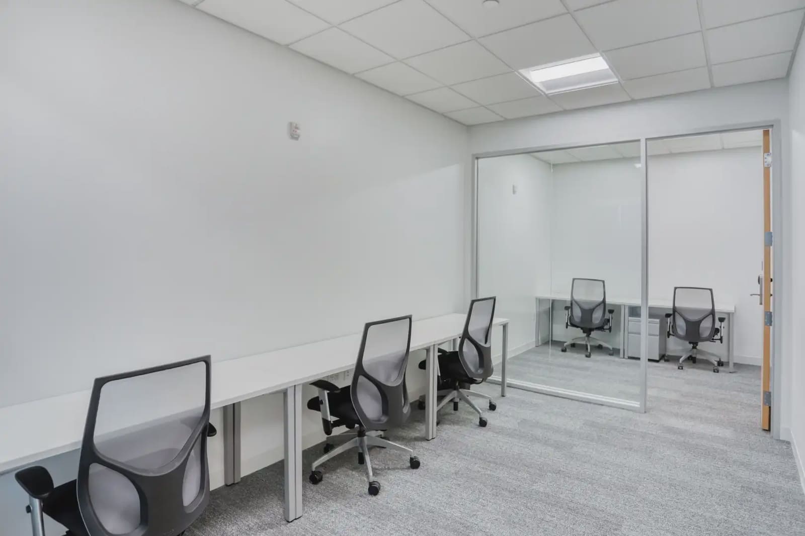 Bureau à louer à Madrid ville avec garage - 28 886 € (Ref: 9810601)