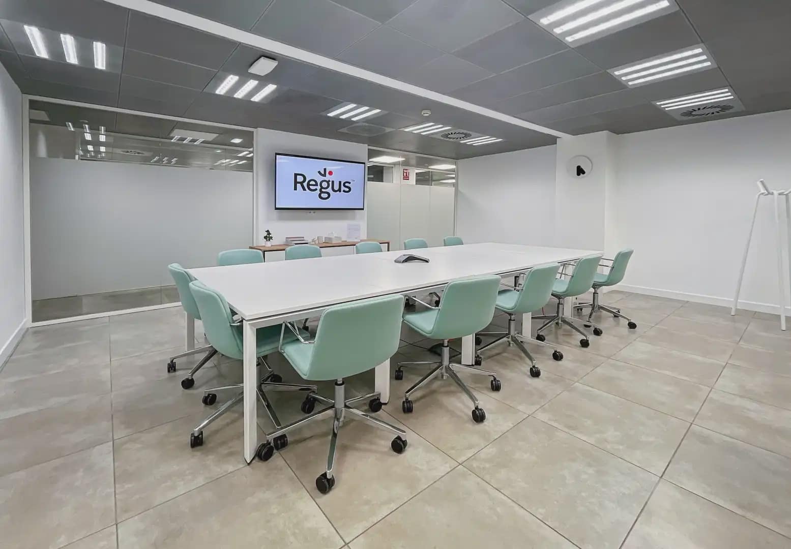 Büro zu vermieten in Zaragoza Stadt mit Garage - 12.848 € (Ref: 9810604)