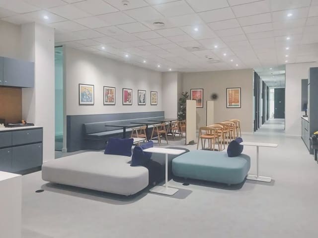 Kontor att hyra i Sant Cugat del Vallès med garage - 9 441 € (Ref: 9810607)